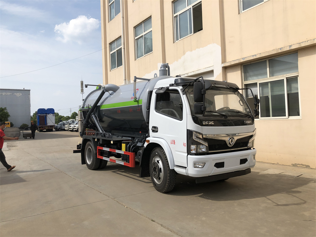 8噸吸污車(chē)-旺龍國(guó)六東風(fēng)多利卡8方吸污車(chē)廠家價(jià)格